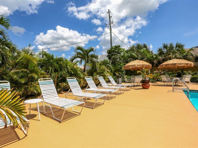 Barefoot Beach Club Сант Пит Бич Экстерьер фото